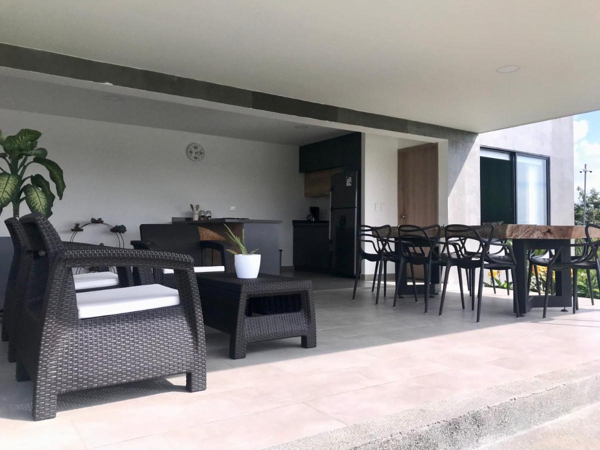 Torcaza Casa De Campo Quimbaya Exterior photo