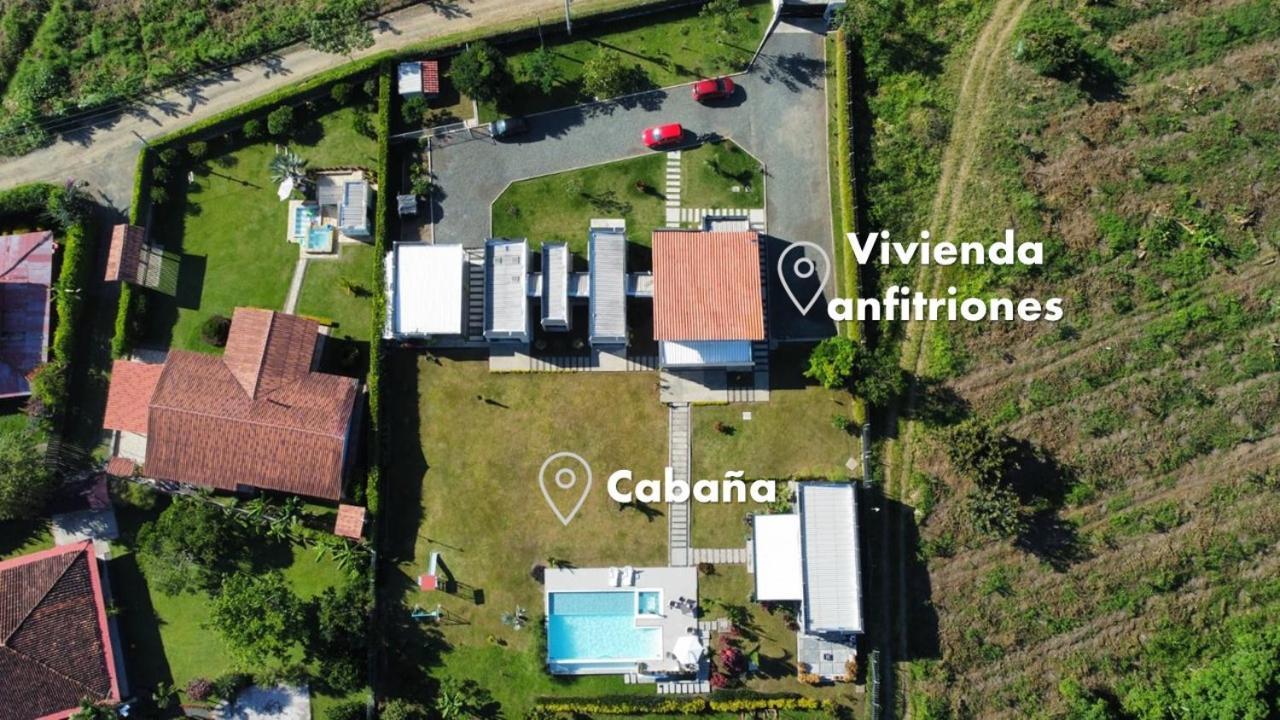 Torcaza Casa De Campo Quimbaya Exterior photo